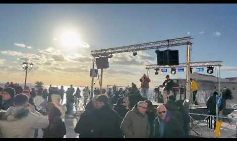 Taranto balla ancora, il cuore della citt&agrave; batte fino al nuovo anno