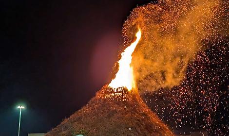 Grottaglie: quando il fuoco racconta storia, identit&agrave; e passione collettiva.