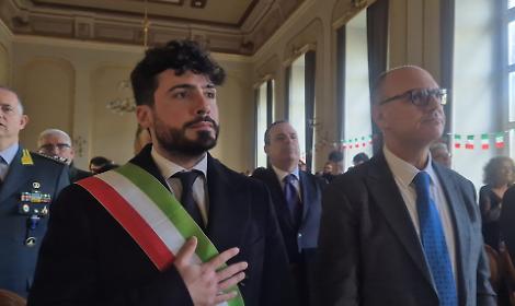 Roberto Giordano Anguilla con la fascia tricolore