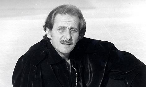 Domenico Modugno (fonte foto: www.carosellorecords.com/artisti/domenico-modugno)