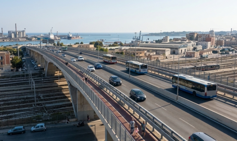 Ponte di via Martiri delle Fosse Ardeatine, luce ripristinata entro 3 giorni