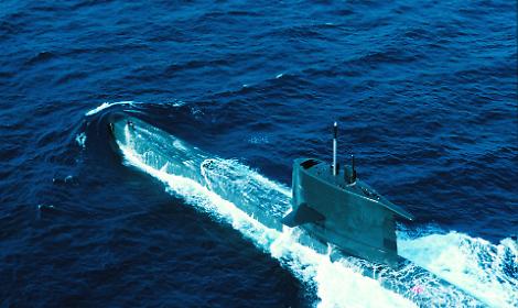 Sommergibile in emersione - Foto Marco Amatimaggio