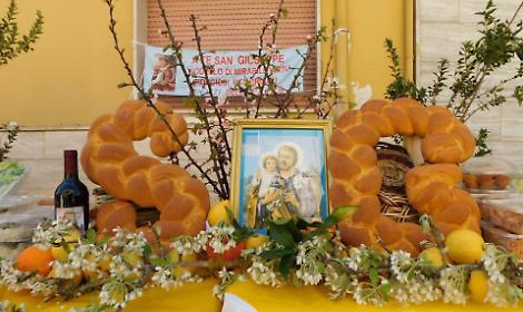Fragagnano celebra San Giuseppe tra fede, fal&ograve; e tradizione