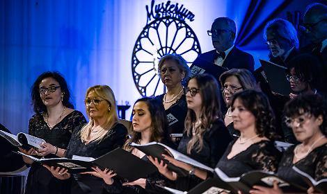 Coro Tarenti Cantores (foto Aurelio Castellaneta)