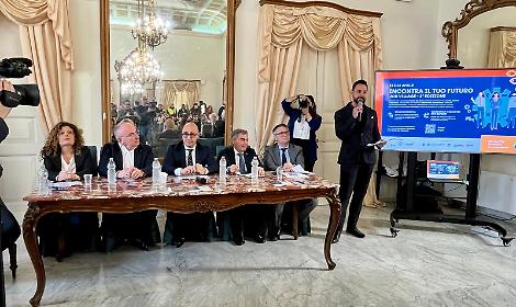 Job Village, studenti protagonisti: due giorni per costruire il futuro a Taranto
