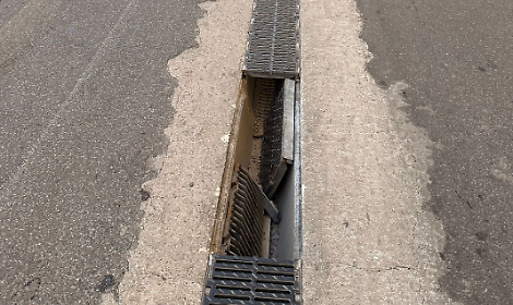 Buco sulla Ringhiera, evitato incidente all&rsquo;alba grazie a un cittadino - foto di Francesco Manfuso