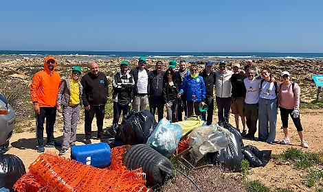 Parco del Serrone ripulita dai volontari, raccolti oltre 100 sacchi di rifiuti
