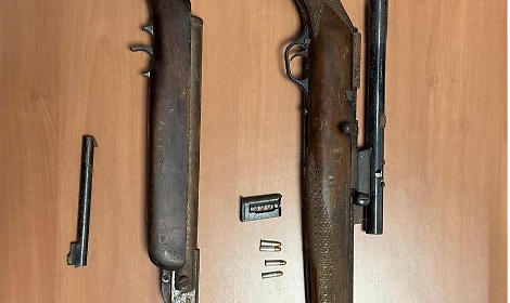 I fucili recuperati dai Carabinieri di Bari