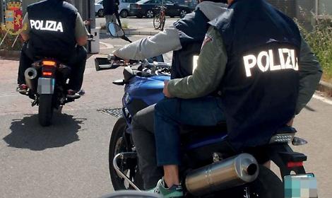 Droga in centro e evasione, doppio intervento della Polizia: due arresti