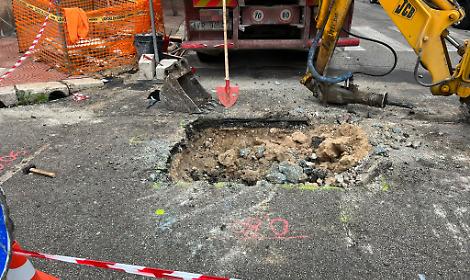 Lavori per la fibra ottica: divieti di sosta e carreggiate ridotte