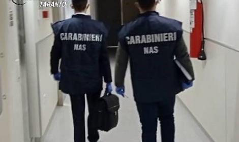 Laboratorio sotto accusa, sospeso l&rsquo;accreditamento dopo i controlli dei Nas