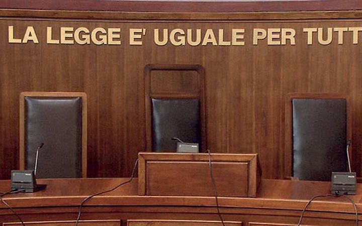 Negli anni ha sottratto alla madre 50mila euro, condannata una 35enne