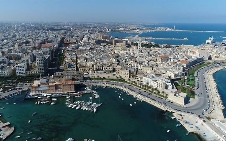 Qualità della vita 2025: Bari e Lecce arretrano, Taranto scivola al 99° posto