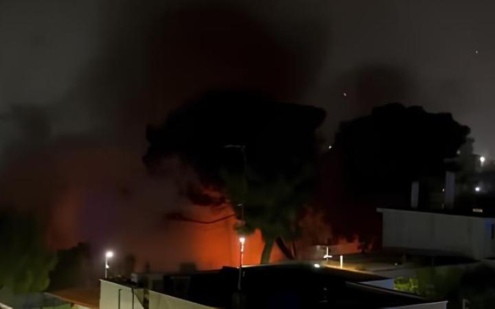 Incendio in zona Stanic a Bari