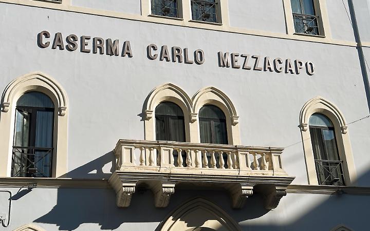 La Caserma Mezzacapo di Taranto