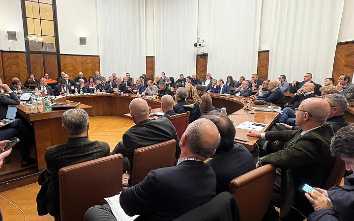 Il vertice sull'ex Ilva a Roma