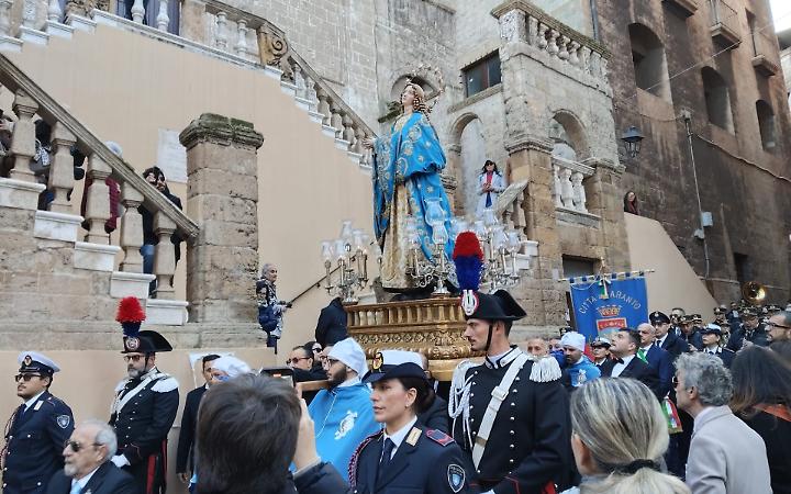 Processione dell’Immacolata tra fede e tradizione a Taranto