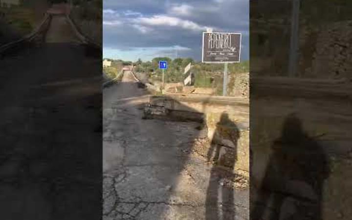 Ponte Lama, Spina accusa: cantiere fermo e attraversato da pedoni