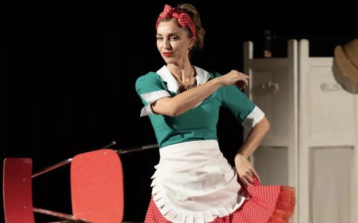 "L'Italica Madre" di Valeria Cavalli: a Massafra il ritratto della mamma rock