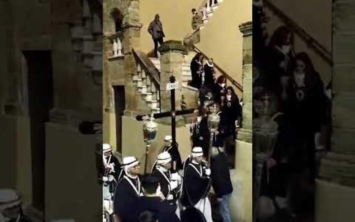 La &ldquo;Forore&rdquo; apre la Quaresima a Taranto tra freddo e devozione