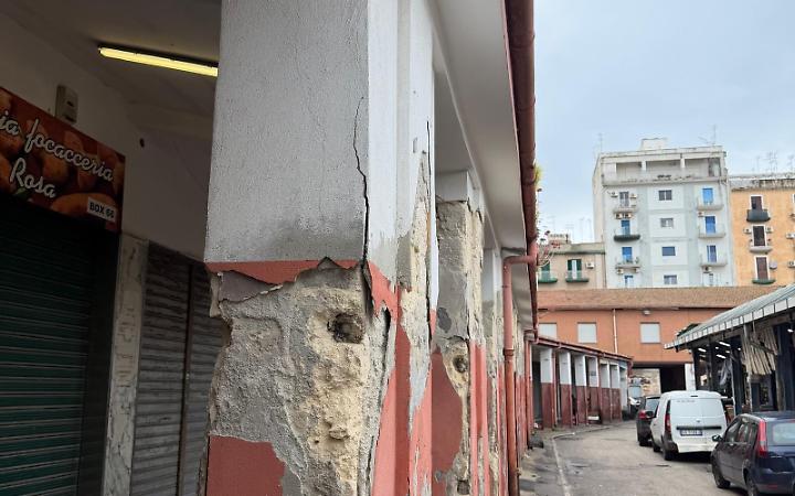 Mercato Fadini nel degrado, Adoc diffida il Comune