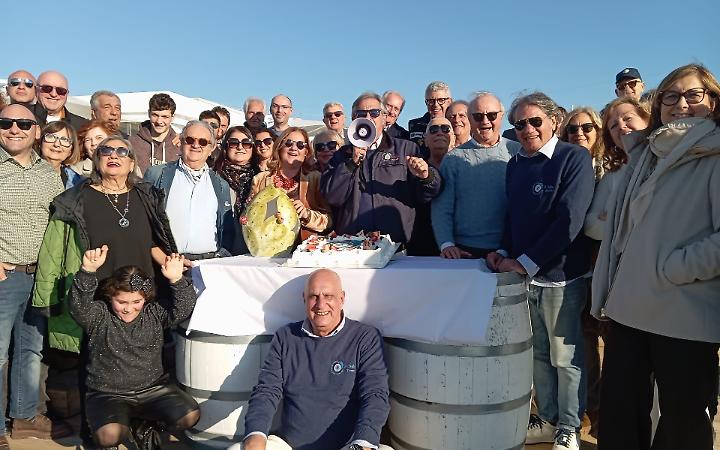 Auto storiche e tradizione: il Cjvas &ldquo;I Delfini&rdquo; inaugura l&rsquo;anno sociale a Lizzano