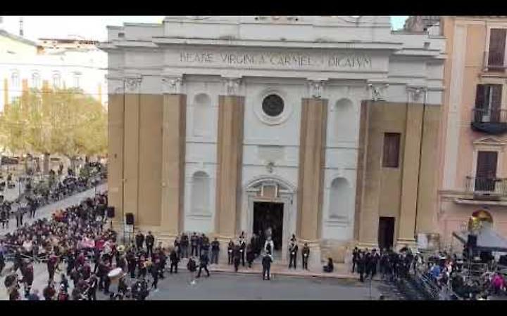 Cominciata la processione dei Sacri Misteri dalla Chiesa del Carmine, il momento solenne del Venerd&igrave; Santo a Taranto