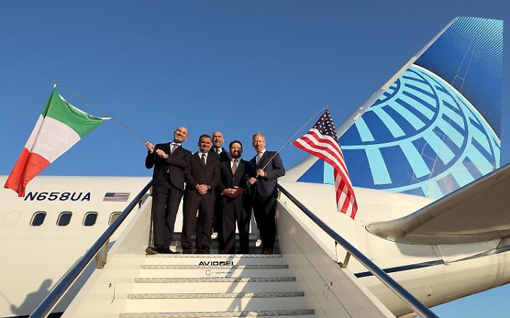Bari-New York senza scali, debutta il volo diretto United