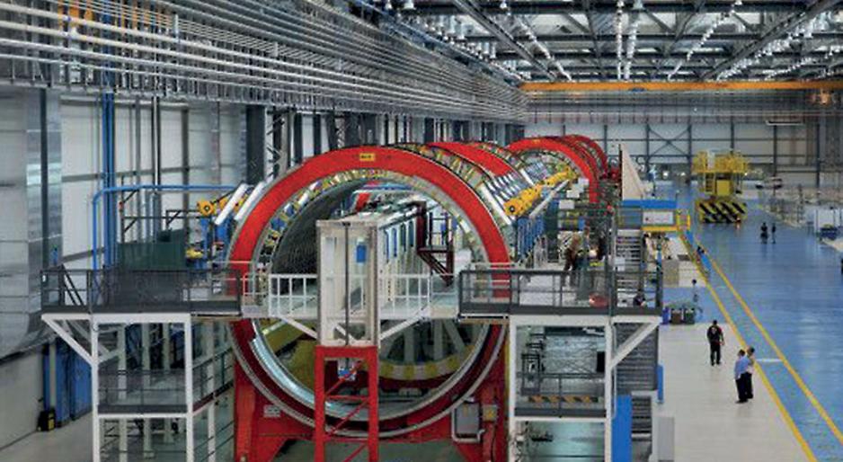 Allarme rosso alla Leonardo Aerostrutture, la vertenza supera i confini della fabbrica