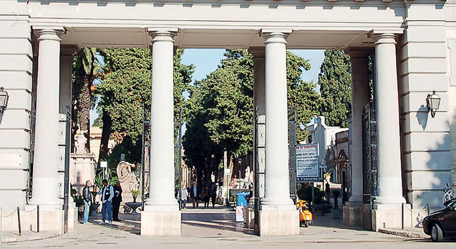 Morte dell&rsquo;operaio davanti al Cimitero, la Procura apre un&rsquo;inchiesta