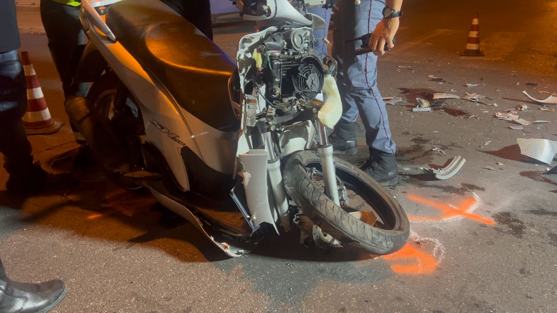 L'incidente all'incrocio tra via Oberdan e via Mazzini - foto di Francesco Manfuso