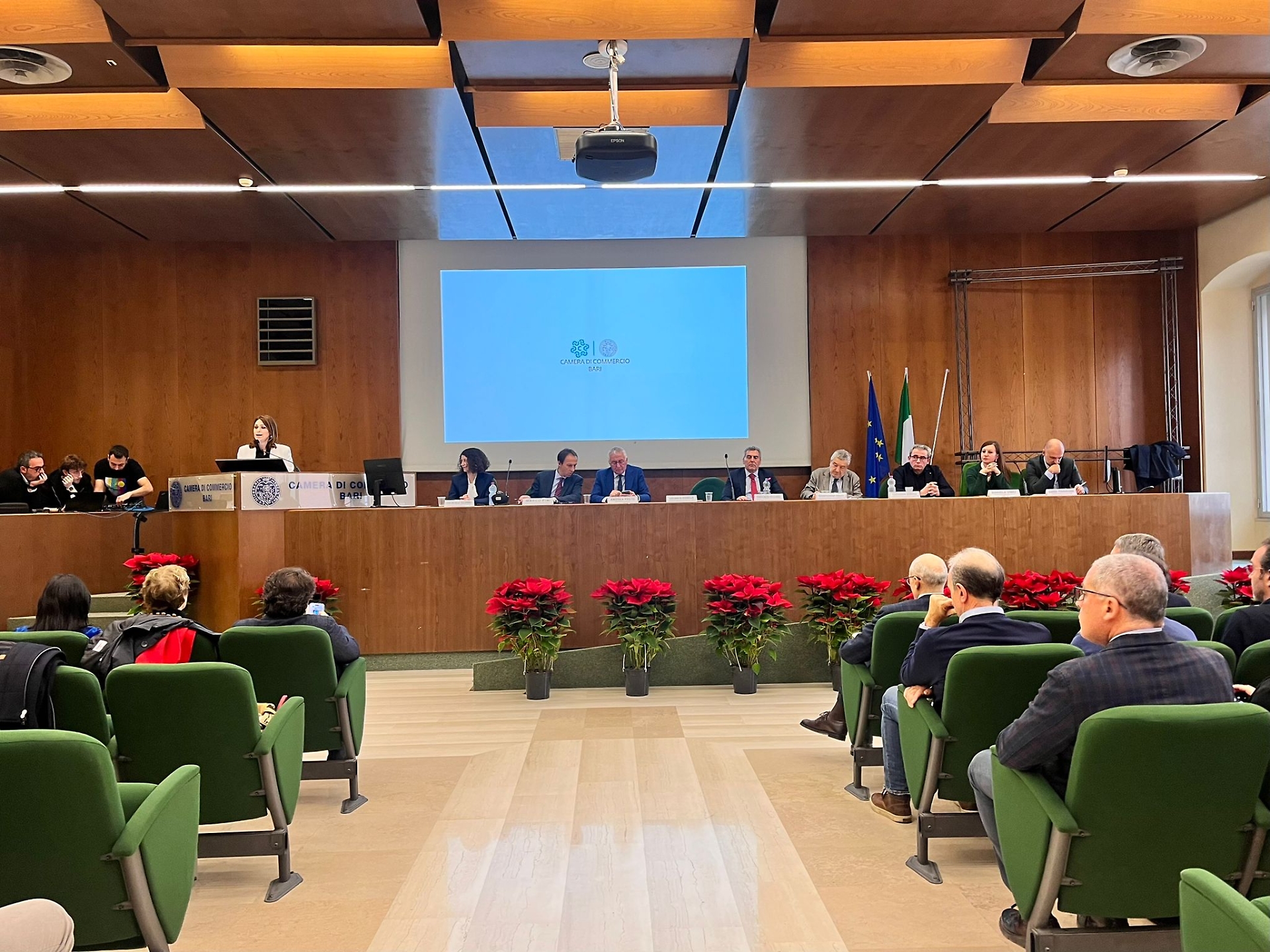L'incontro in Camera di Commercio a Bari