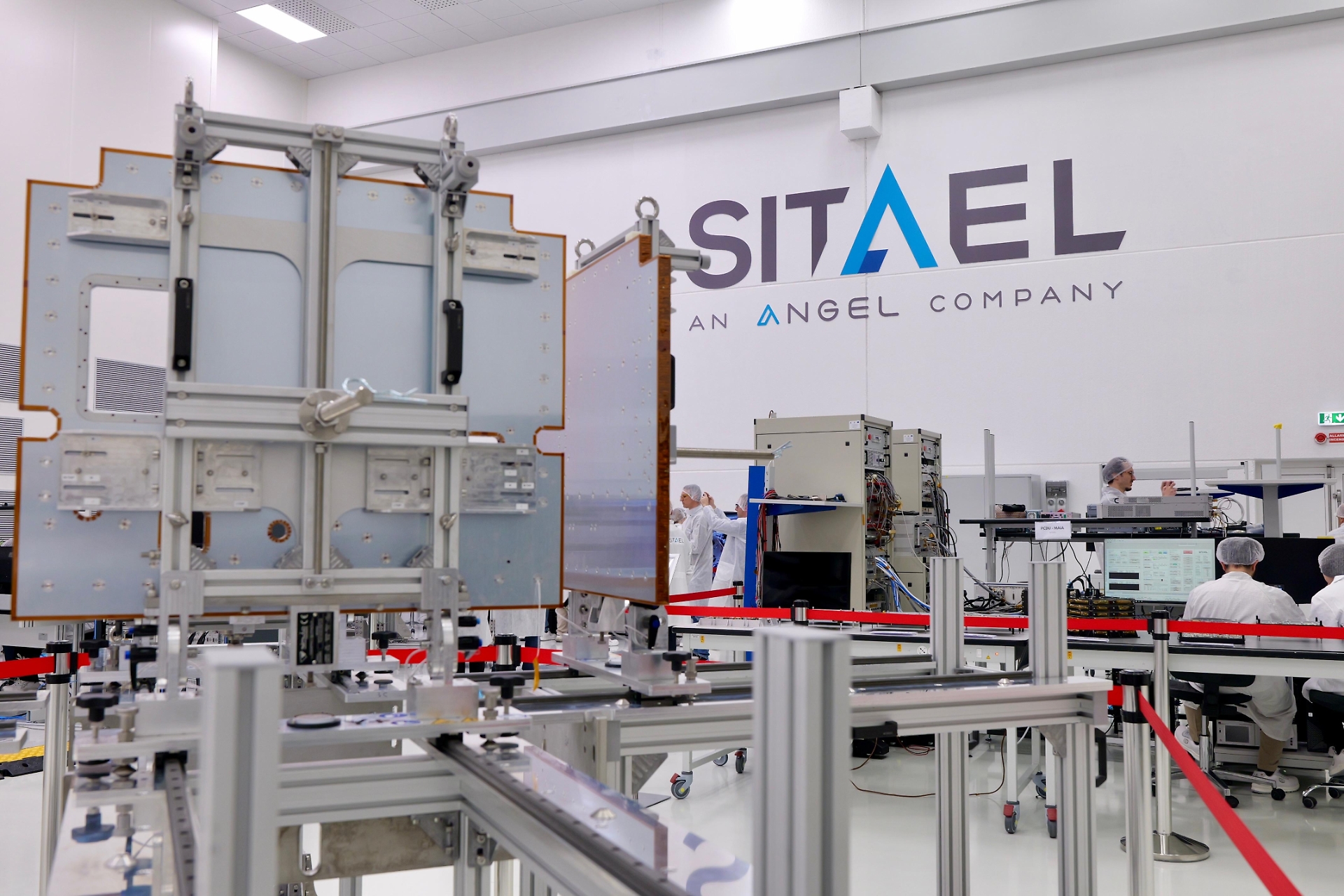 Sitael inaugura a Mola di Bari la Space Factory 4.0